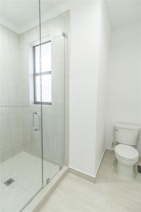 For Sale: $1,139,000 (3 beds, 3 baths, 2176 Square Feet)