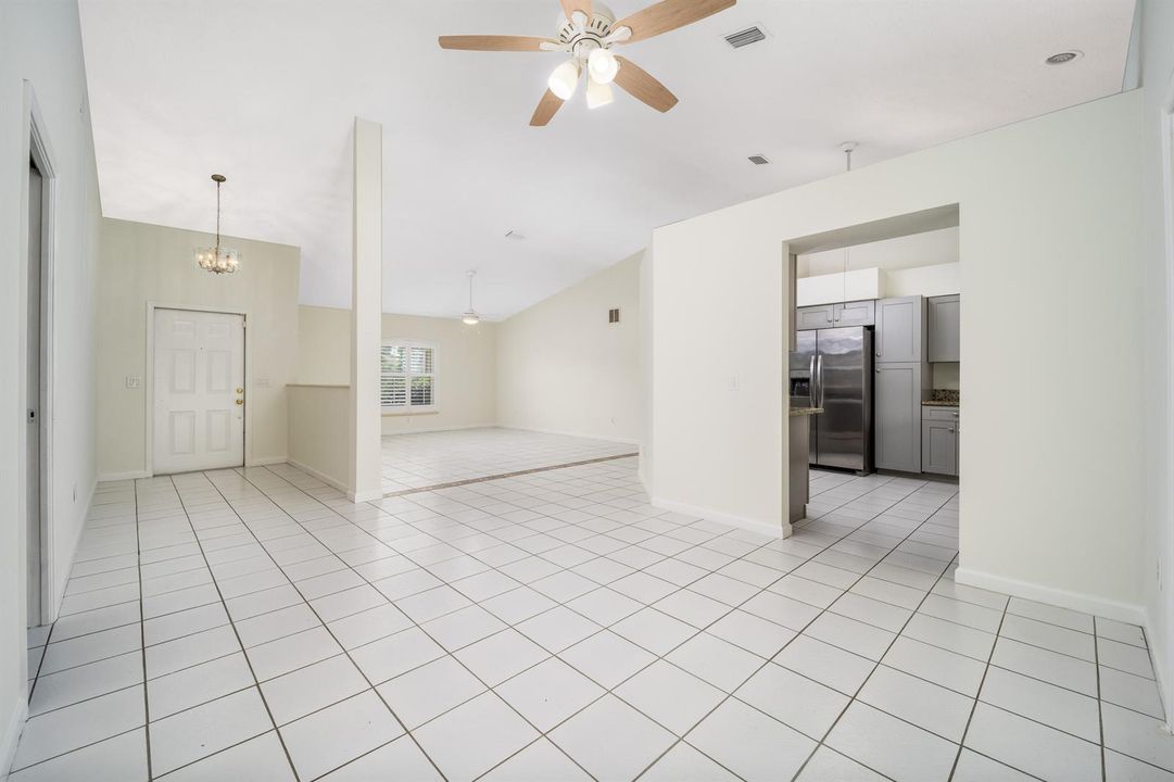 649 NE Horizon Lane-7