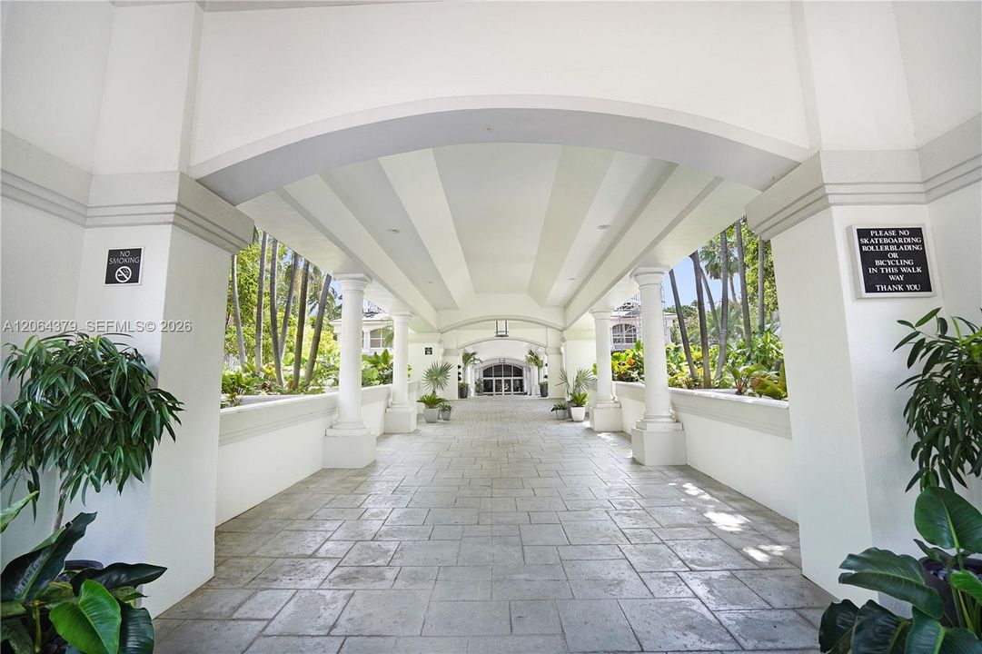 Active With Contract: $4,500 (2 beds, 2 baths, 1510 Square Feet)