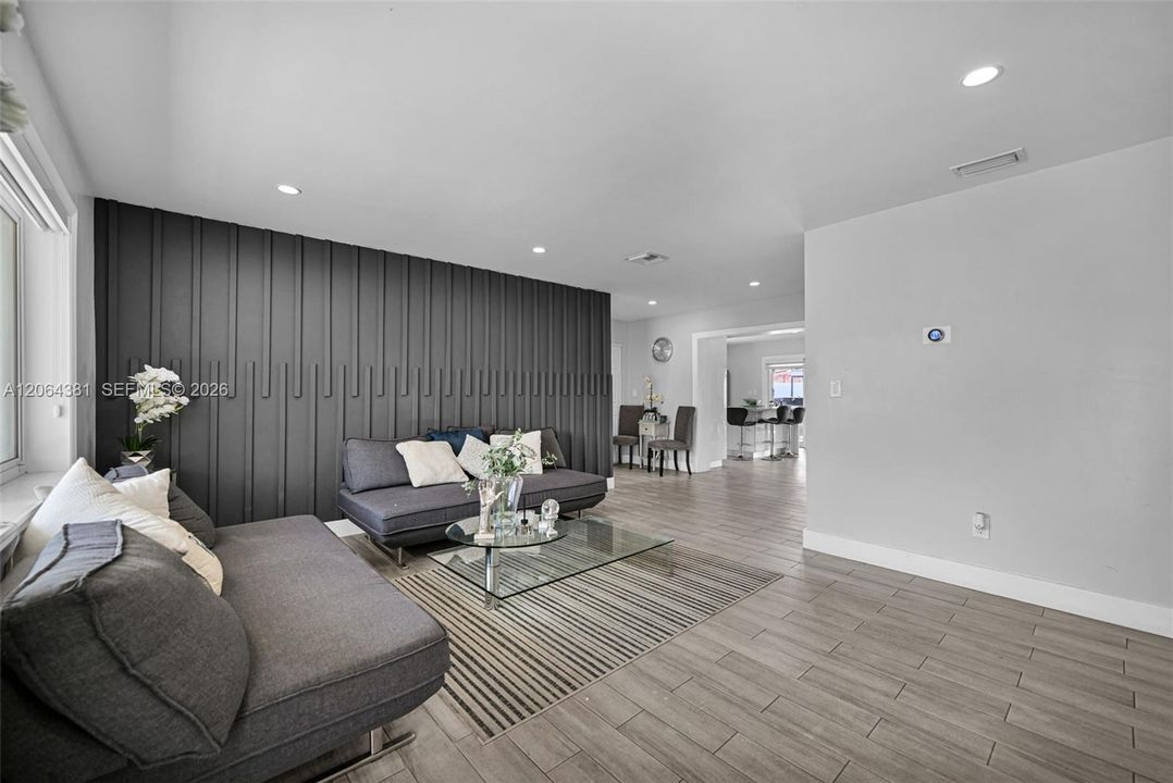 For Sale: $1,050,000 (4 beds, 4 baths, 2229 Square Feet)