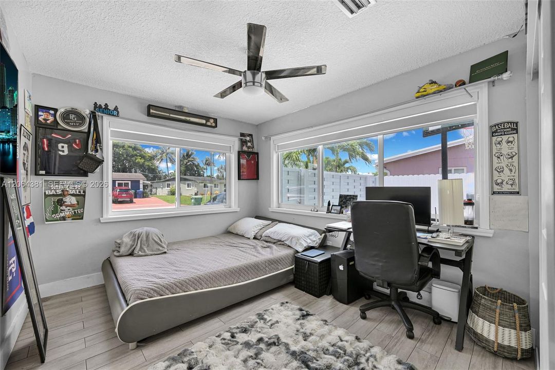 For Sale: $1,050,000 (4 beds, 4 baths, 2229 Square Feet)