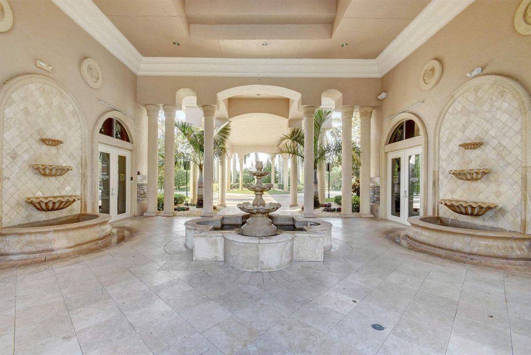 74-web-or-mls-007_versailles (12)
