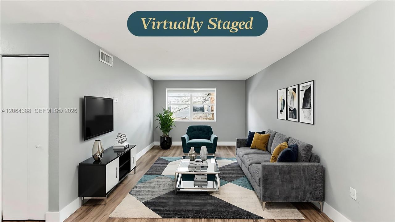 For Sale: $170,000 (1 beds, 1 baths, 664 Square Feet)