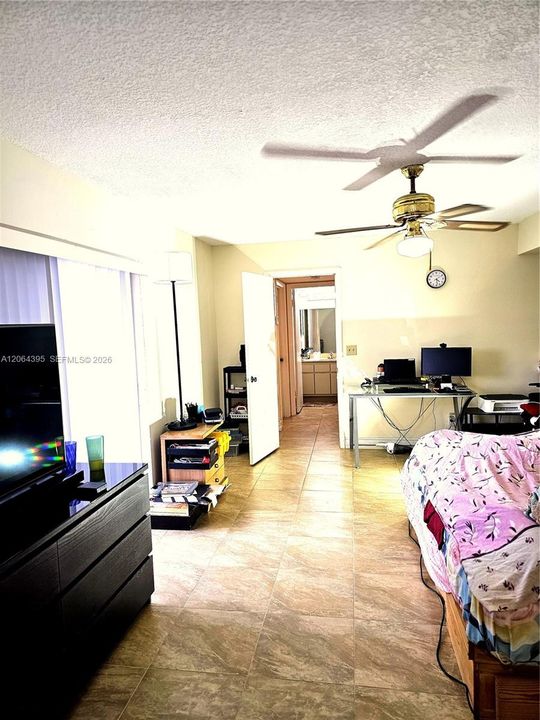 En Venta: $475,000 (3 camas, 2 baños, 1654 Pies cuadrados)