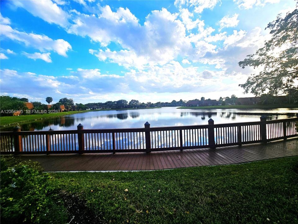 En Venta: $475,000 (3 camas, 2 baños, 1654 Pies cuadrados)