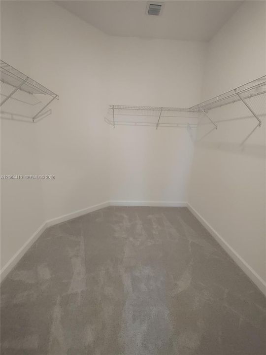 En Renta: $3,500 (3 camas, 2 baños, 1706 Pies cuadrados)