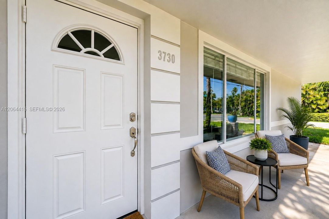 For Rent: $4,900 (3 beds, 2 baths, 1664 Square Feet)
