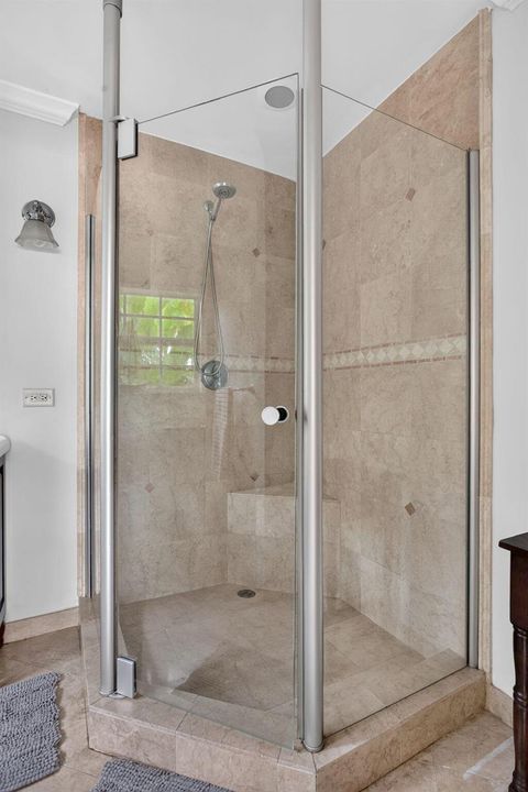 23-web-or-mls-1380-4877