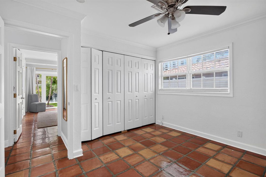 44-web-or-mls-1380-4986