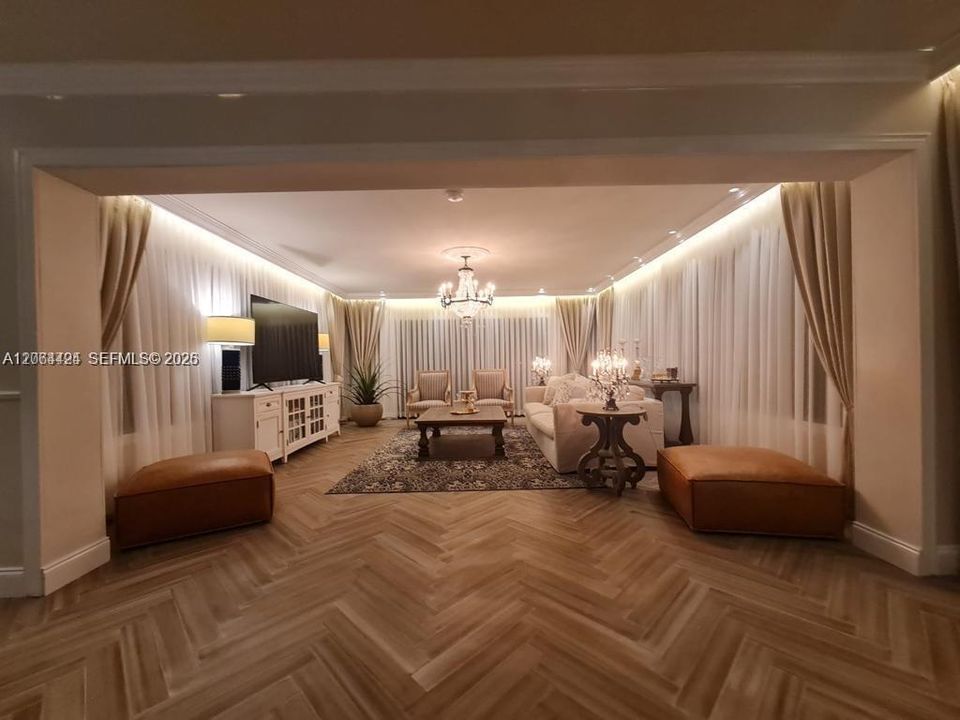 В аренду: $24,000 (5 спален, 3 ванн, 3390 Квадратных фут)