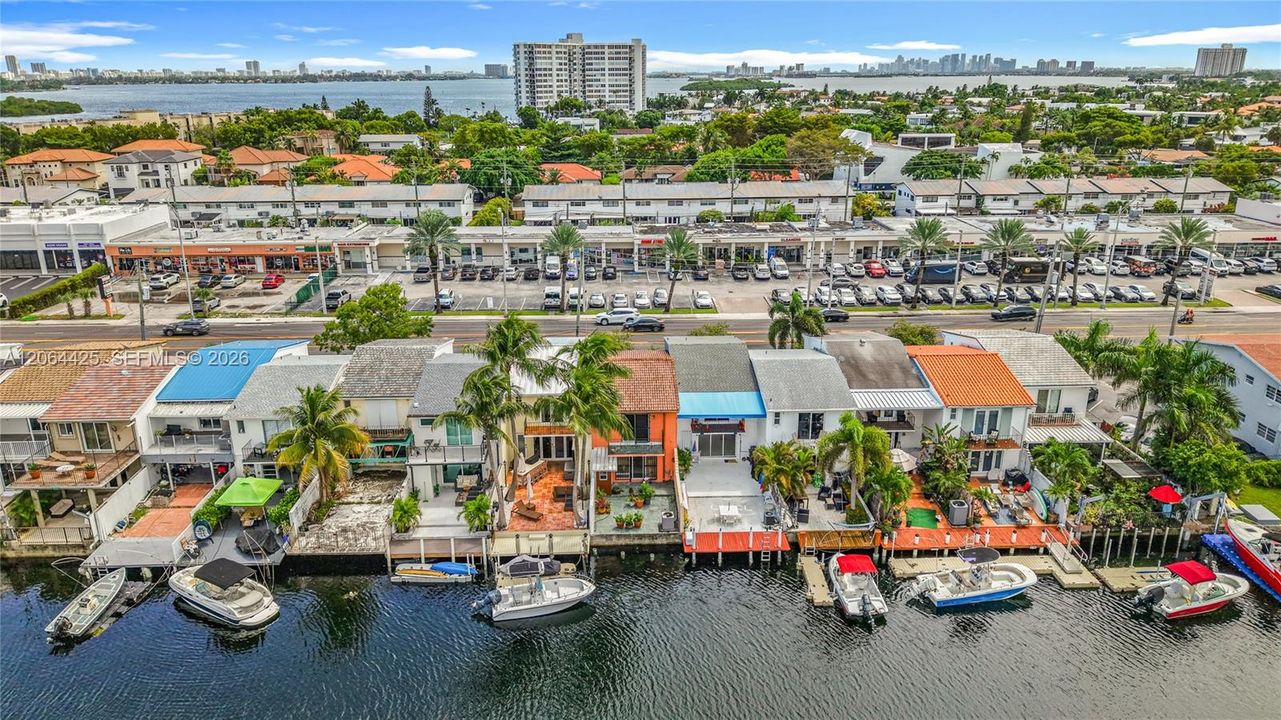 Active With Contract: $720,000 (2 beds, 2 baths, 1444 Square Feet)
