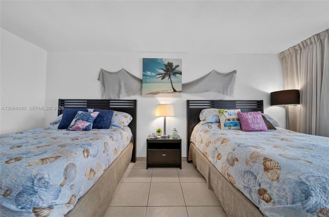 En Venta: $111,700 (0 camas, 1 baños, 360 Pies cuadrados)