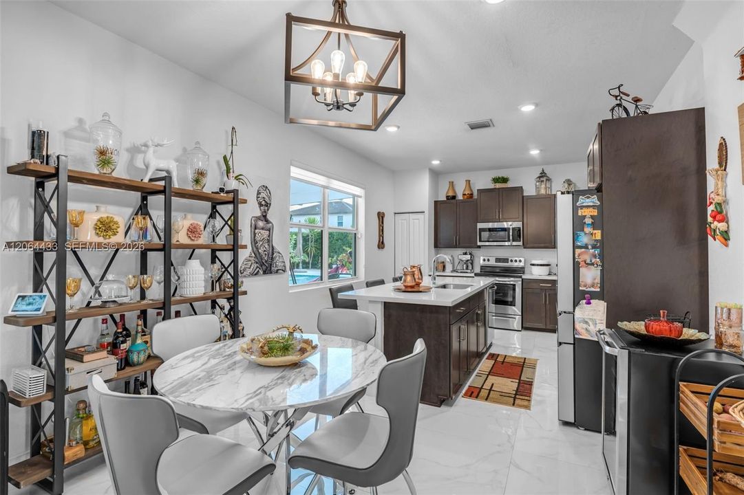 For Sale: $950,000 (4 beds, 3 baths, 2204 Square Feet)