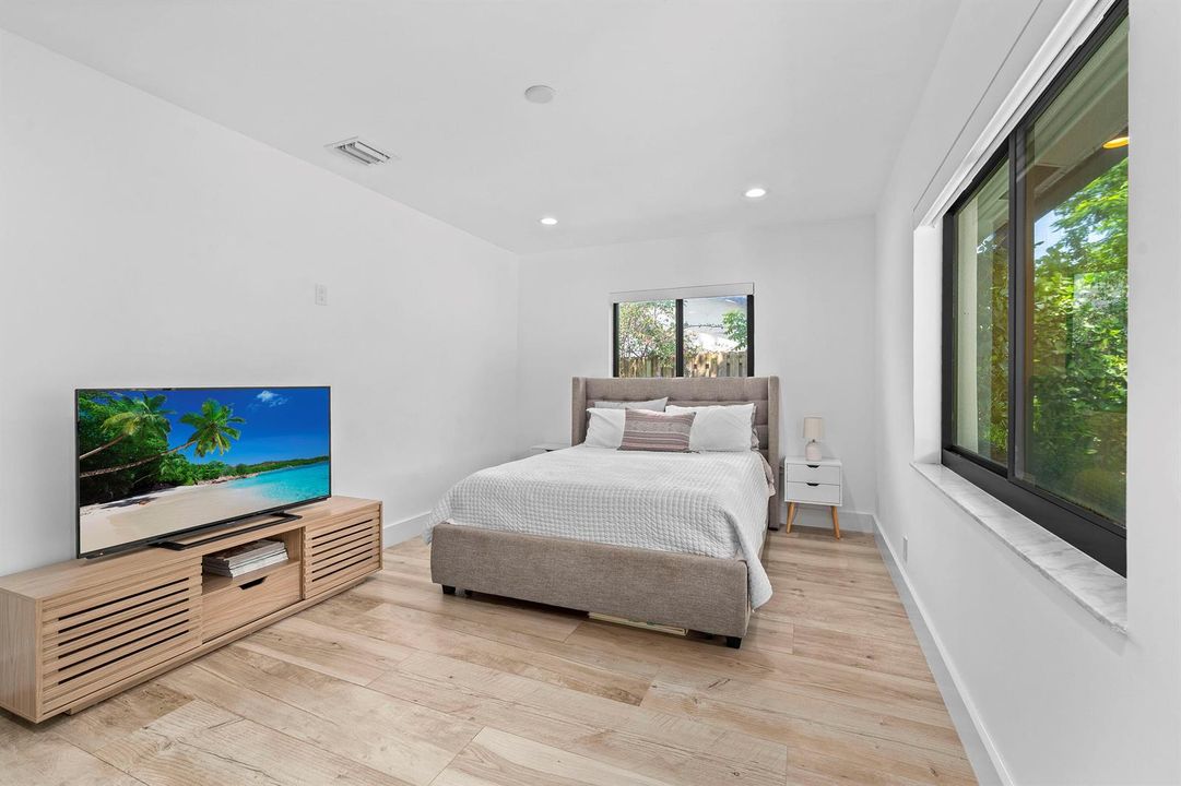 Second bedroom