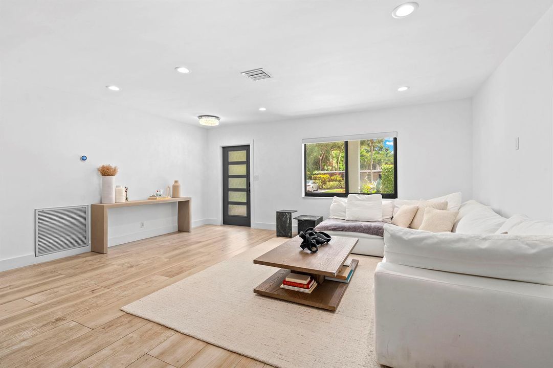 Formal Livingroom