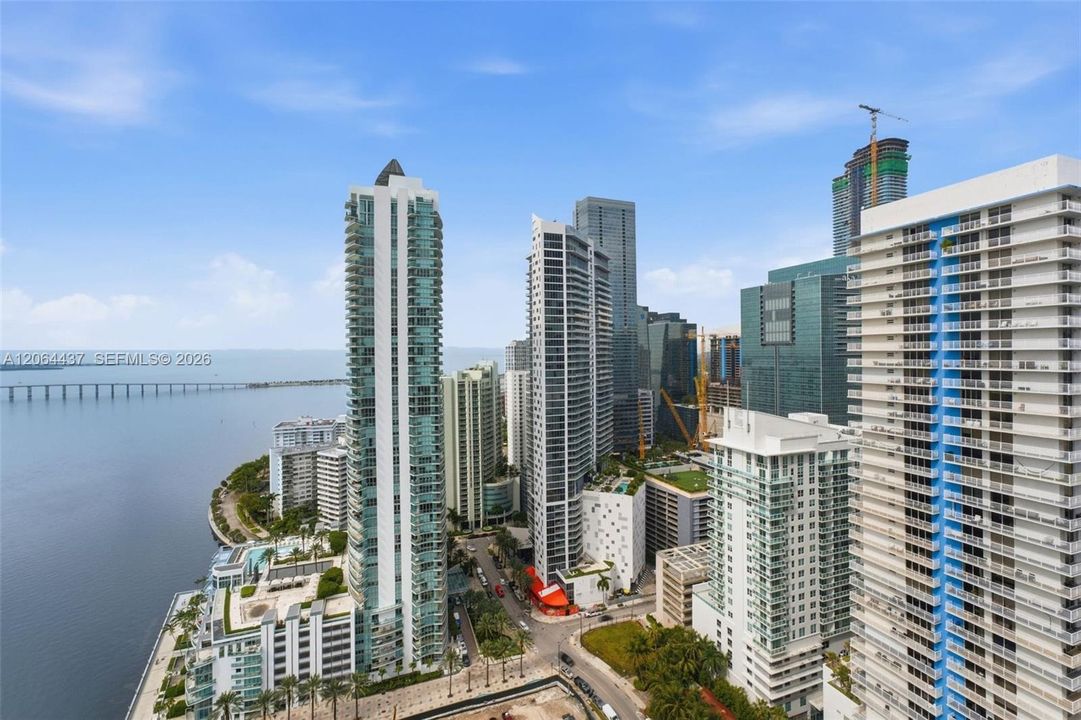 На продажу: $899,000 (2 спален, 2 ванн, 1140 Квадратных фут)