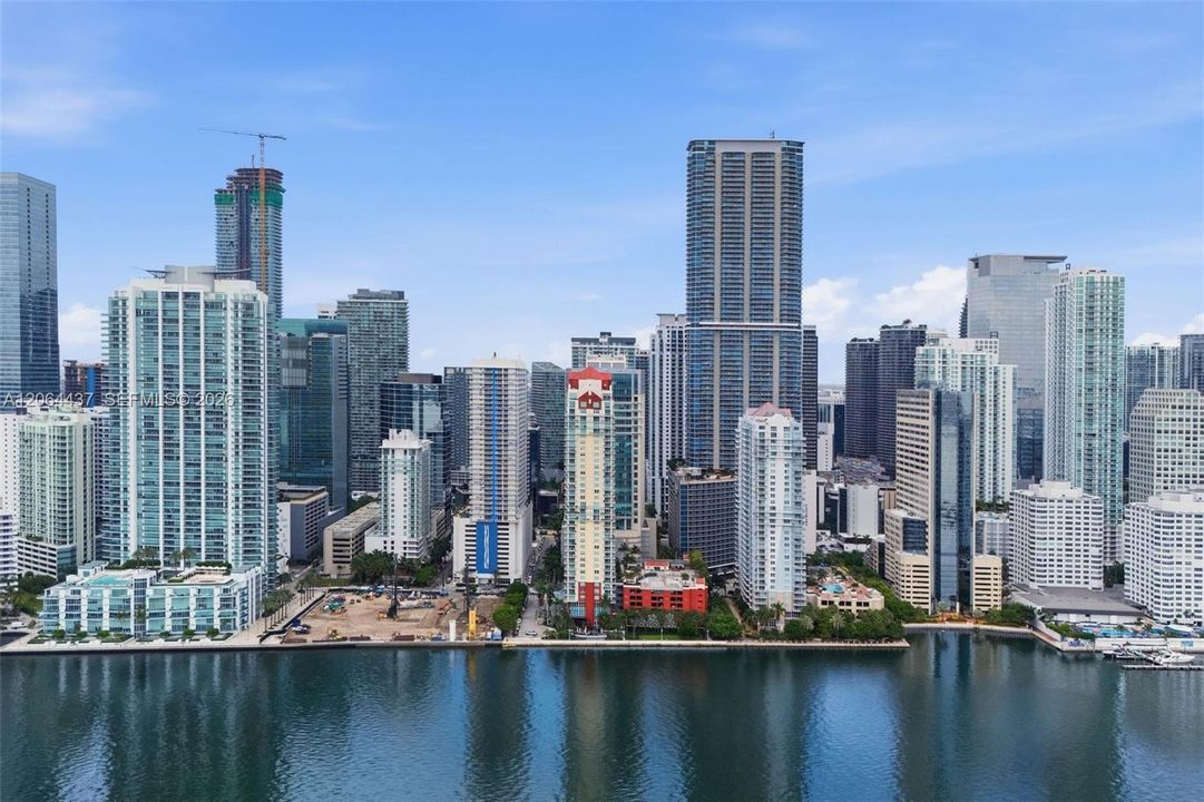 На продажу: $899,000 (2 спален, 2 ванн, 1140 Квадратных фут)