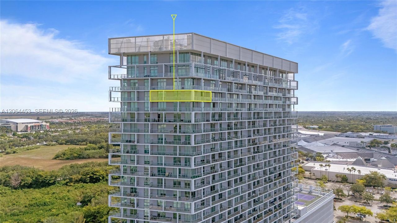 Activo con contrato: $2,950 (2 camas, 2 baños, 1087 Pies cuadrados)
