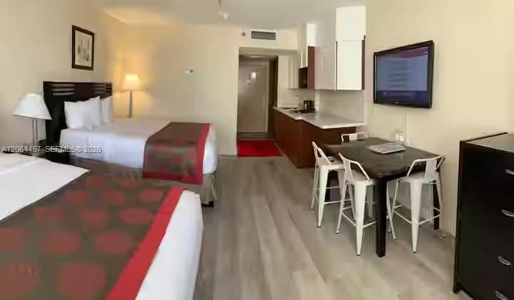 En Venta: $110,000 (0 camas, 1 baños, 360 Pies cuadrados)