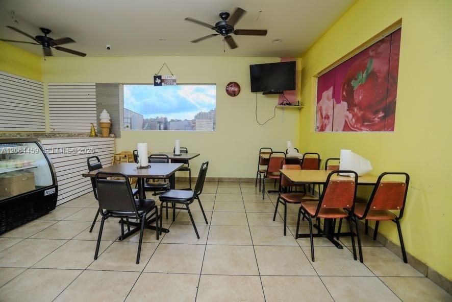 155 W Cowboy Way, LaBelle FL 33935