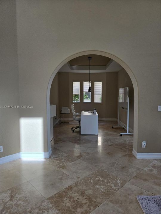 For Rent: $5,500 (4 beds, 2 baths, 2868 Square Feet)