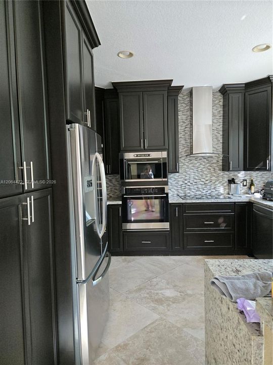 For Rent: $5,500 (4 beds, 2 baths, 2868 Square Feet)