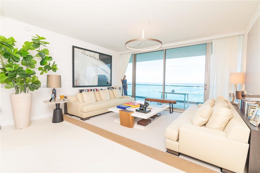 Living room amazing views
