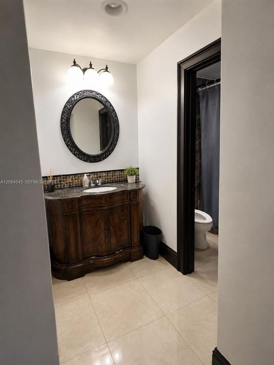 En Venta: $2,500,000 (5 camas, 7 baños, 6597 Pies cuadrados)