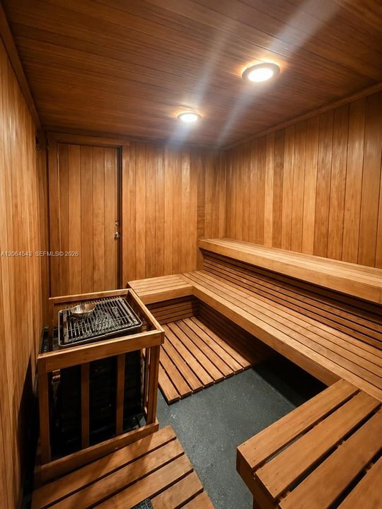 En Venta: $2,500,000 (5 camas, 7 baños, 6597 Pies cuadrados)
