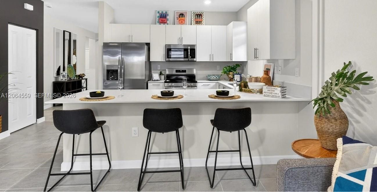 Recently Sold: $564,090 (4 beds, 3 baths, 1827 Square Feet)