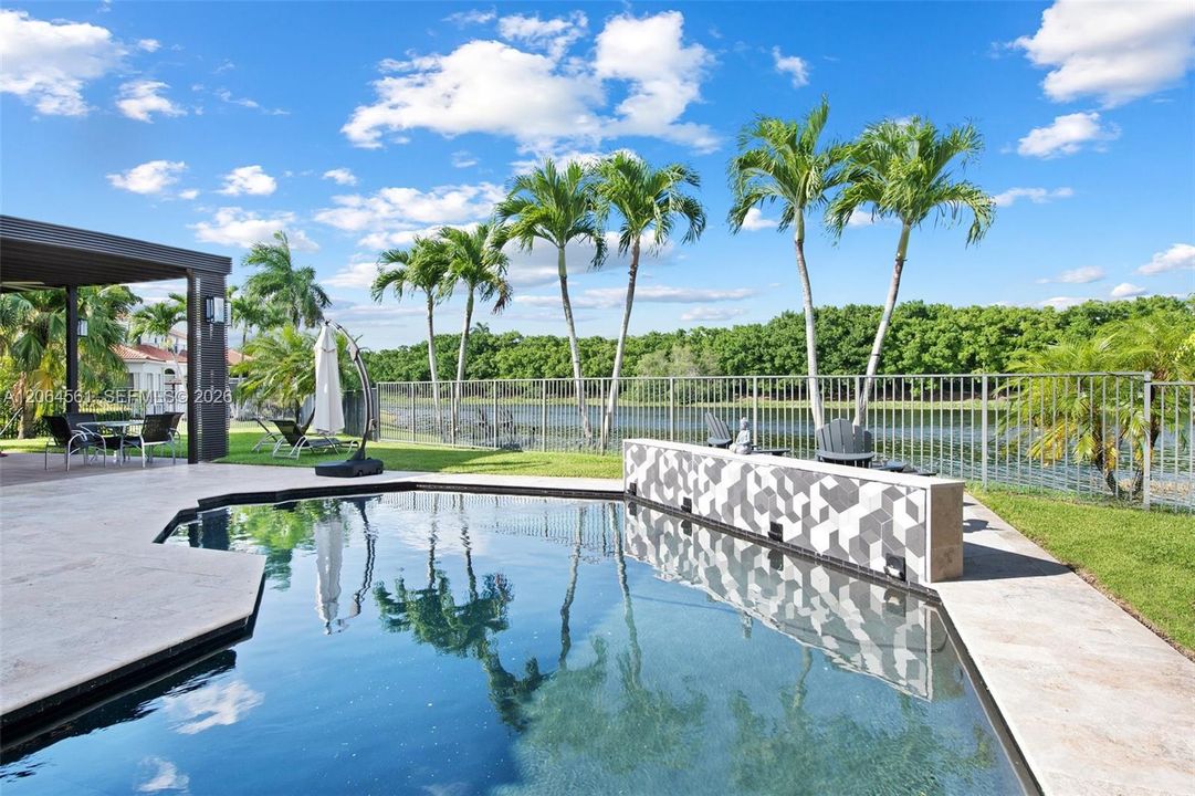 For Rent: $10,000 (5 beds, 3 baths, 2954 Square Feet)