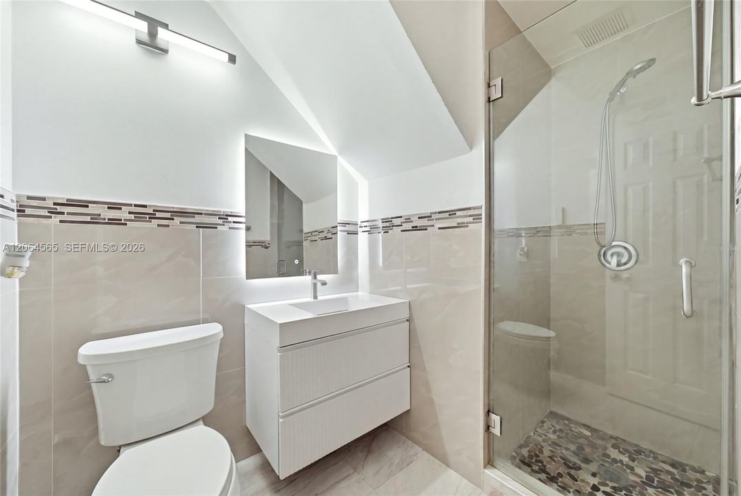 For Sale: $825,000 (4 beds, 2 baths, 3150 Square Feet)