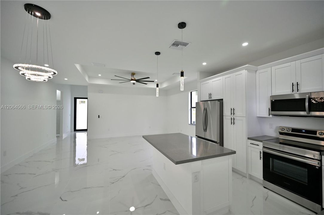 For Sale: $305,000 (3 beds, 2 baths, 0 Square Feet)