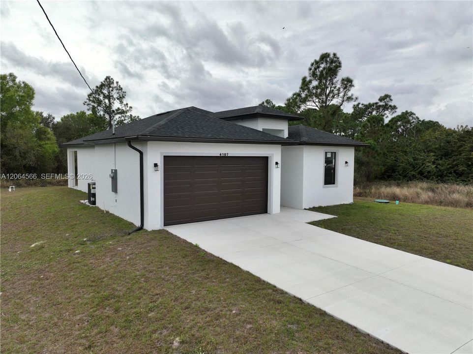 For Sale: $305,000 (3 beds, 2 baths, 0 Square Feet)