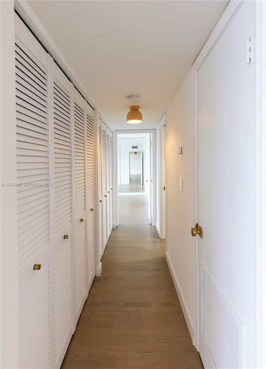 For Rent: $6,750 (2 beds, 2 baths, 1372 Square Feet)