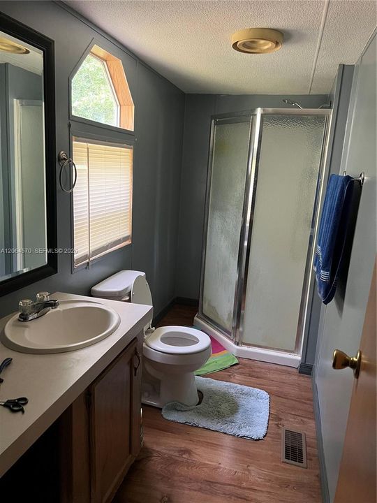 For Sale: $263,000 (3 beds, 2 baths, 2016 Square Feet)
