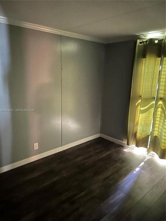 For Sale: $263,000 (3 beds, 2 baths, 2016 Square Feet)