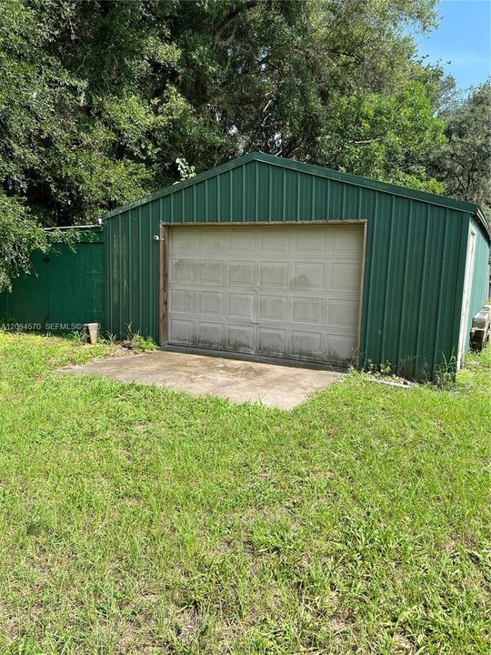 For Sale: $263,000 (3 beds, 2 baths, 2016 Square Feet)