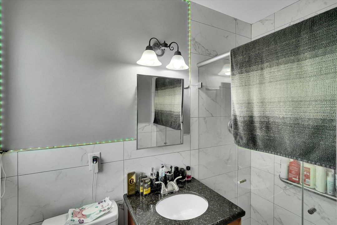 30-308 NW 27th Street-30
