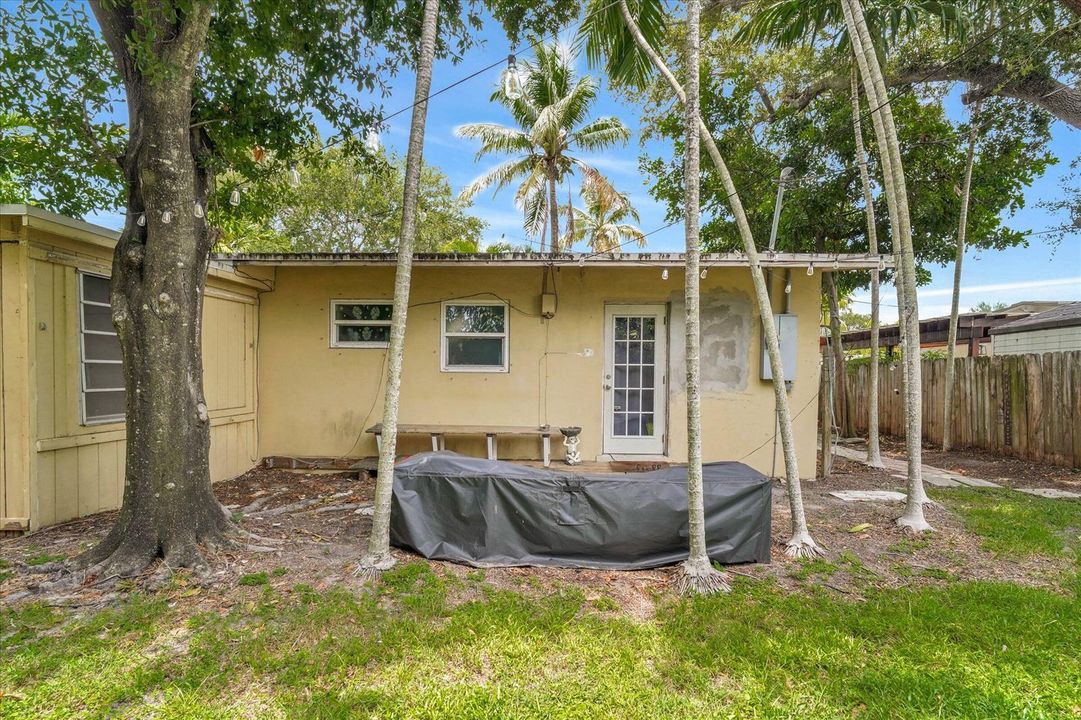 38-308 NW 27th Street-38