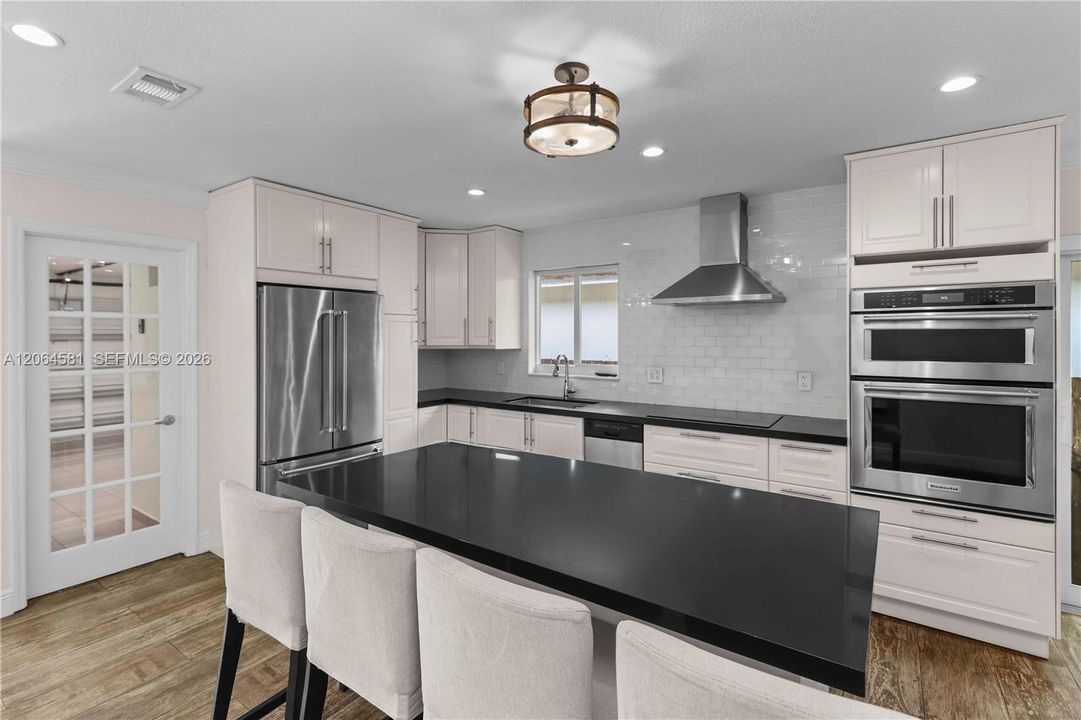 For Sale: $799,567 (3 beds, 2 baths, 1471 Square Feet)