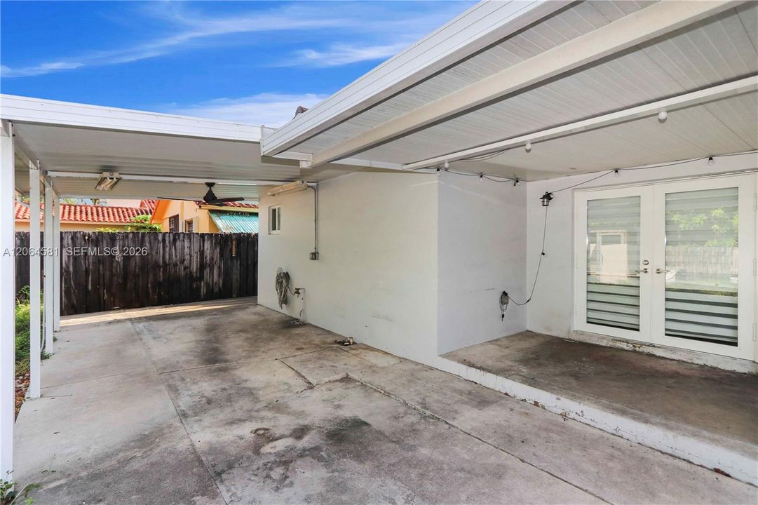 For Sale: $799,567 (3 beds, 2 baths, 1471 Square Feet)