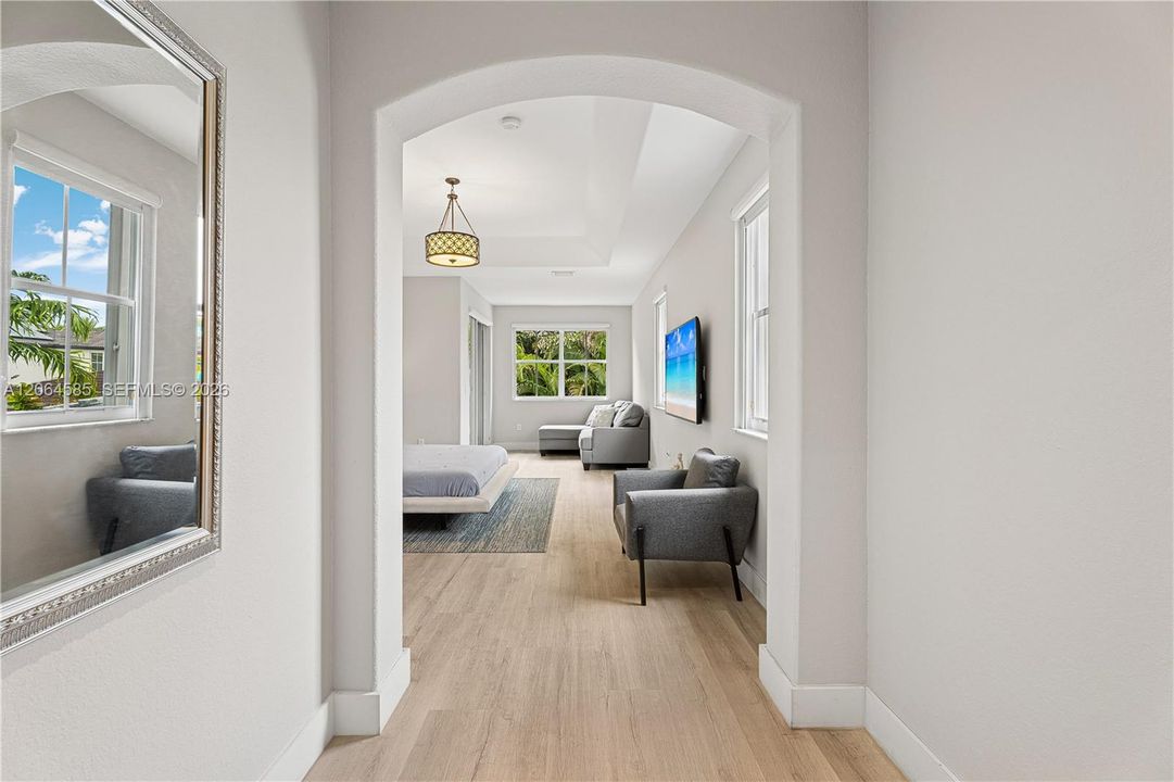 For Sale: $1,280,000 (5 beds, 3 baths, 3117 Square Feet)
