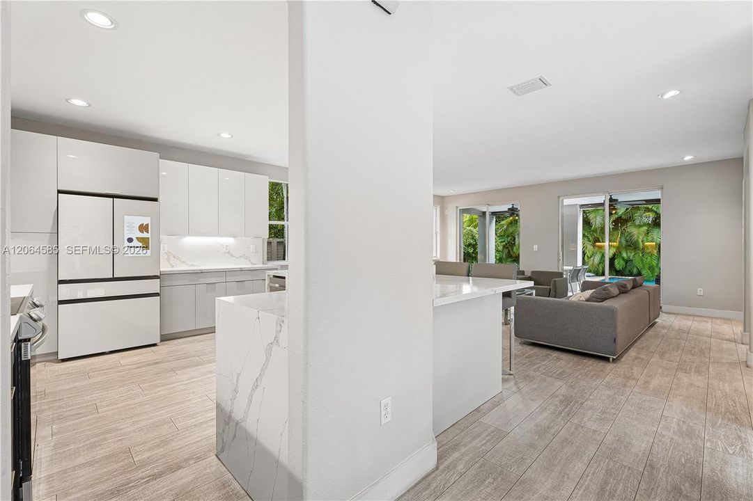 For Sale: $1,280,000 (5 beds, 3 baths, 3117 Square Feet)