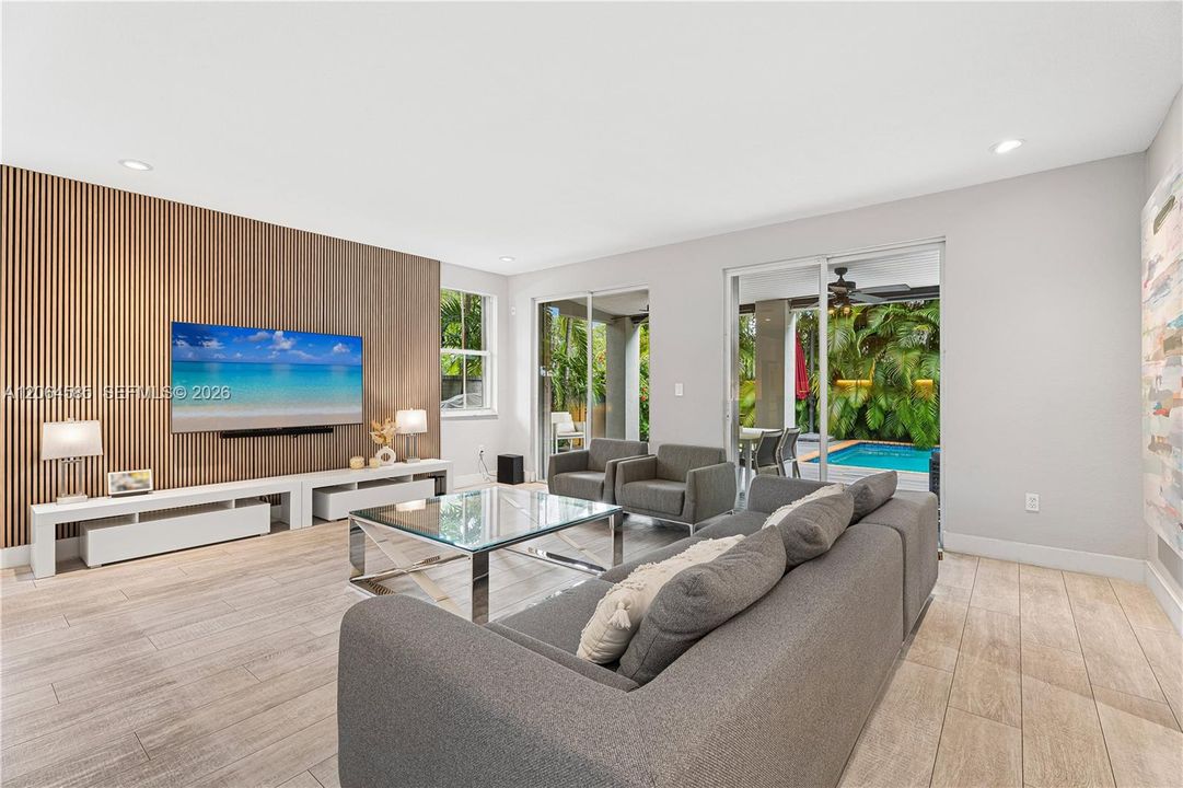 For Sale: $1,280,000 (5 beds, 3 baths, 3117 Square Feet)