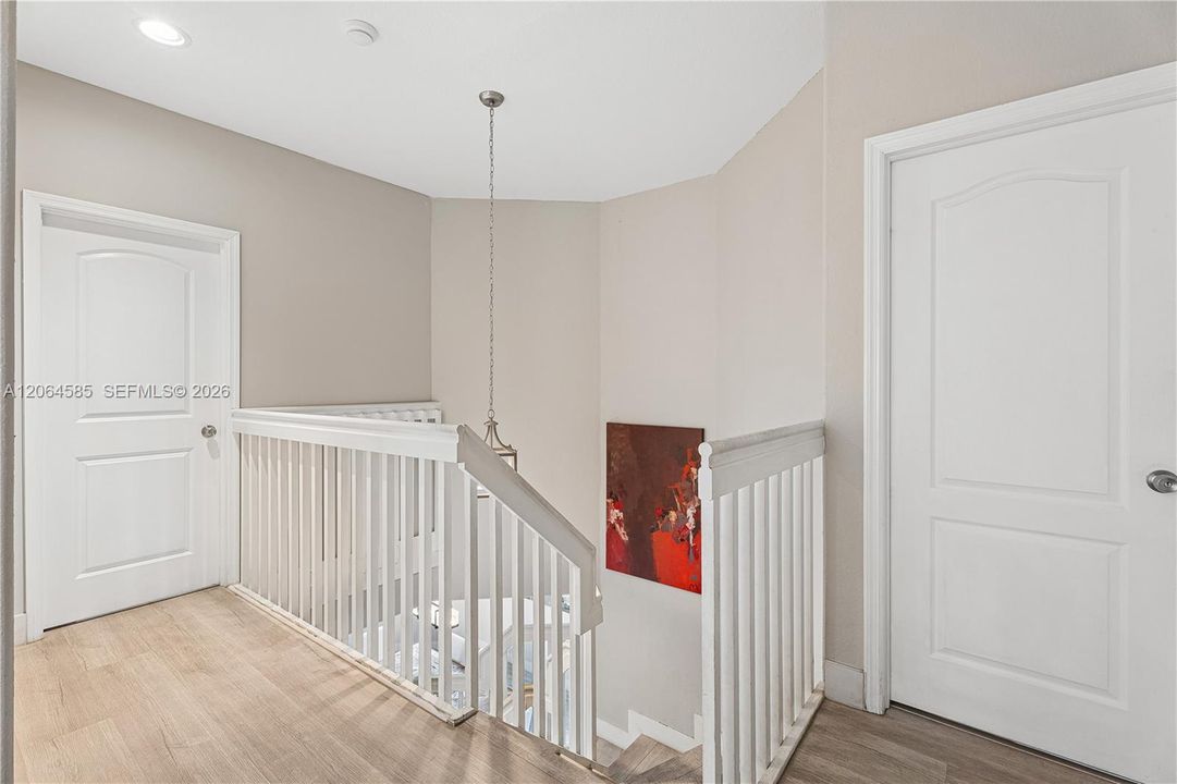 For Sale: $1,280,000 (5 beds, 3 baths, 3117 Square Feet)