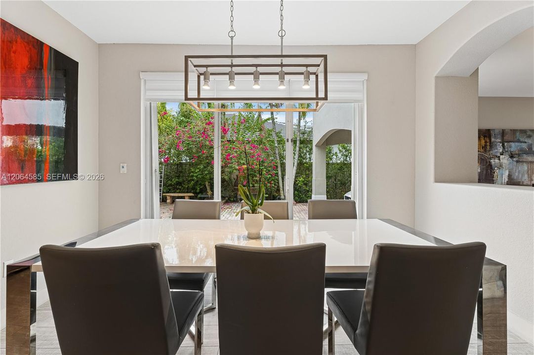 For Sale: $1,280,000 (5 beds, 3 baths, 3117 Square Feet)