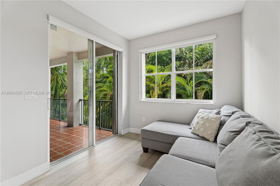 For Sale: $1,280,000 (5 beds, 3 baths, 3117 Square Feet)