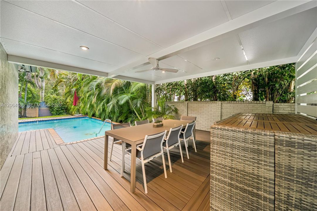 For Sale: $1,280,000 (5 beds, 3 baths, 3117 Square Feet)