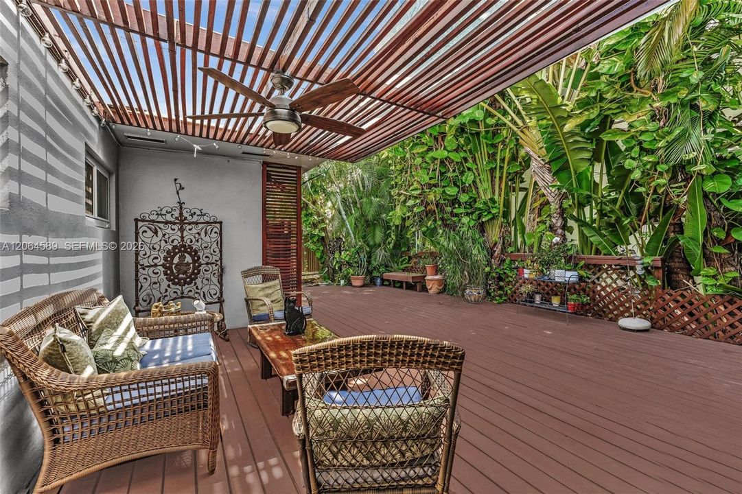 For Sale: $4,700,000 (4 beds, 4 baths, 3435 Square Feet)